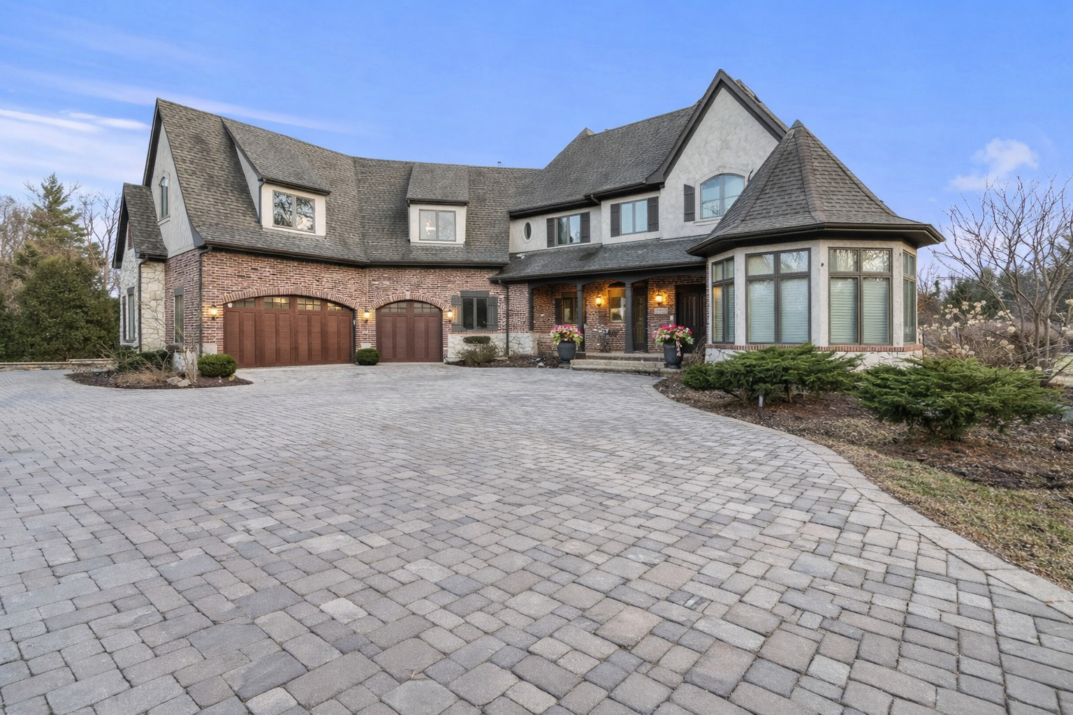 23W711 Hobson Road Naperville, IL 60540 - Photo 1 of 70 Gallery Image 1