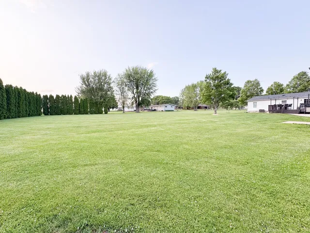 $245,000 | 1735 Nachusa Road, Dixon, IL 61021