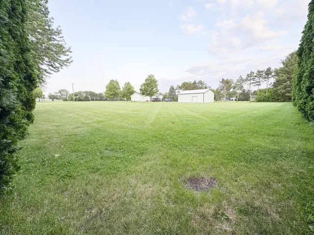 $245,000 | 1735 Nachusa Road, Dixon, IL 61021