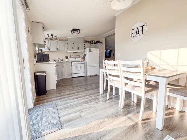 $245,000 | 1735 Nachusa Road, Dixon, IL 61021