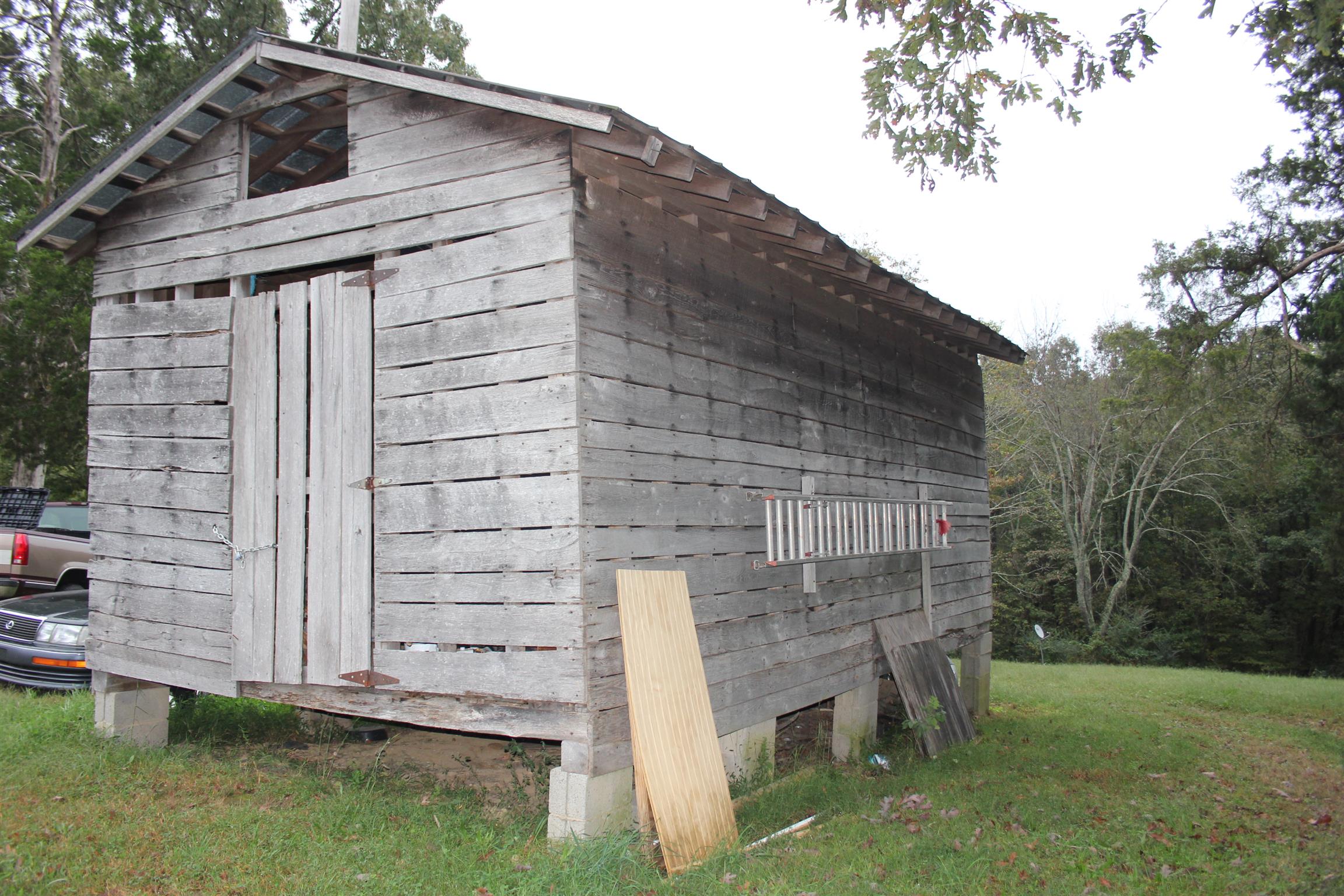 924 Dady Road McEwen, TN 37101 - Photo 3 of 5 Gallery Image 3