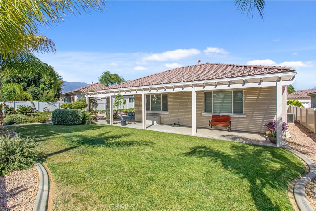 1709 Reyes Lane Beaumont, CA 92223 - Photo 33 of 38