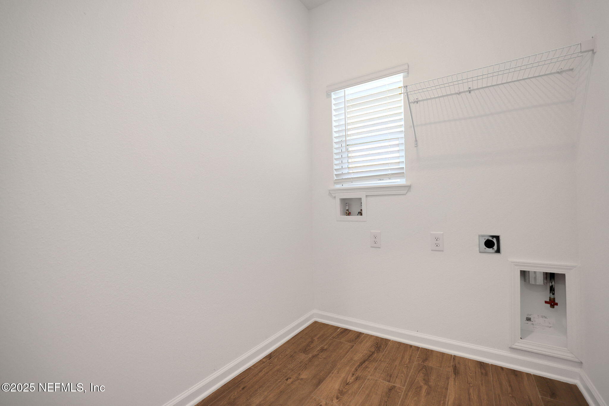 101 Bird Watch Court St. Augustine, FL 32092 - Photo 7 of 73 10-web-or-mls-2Z2A2882