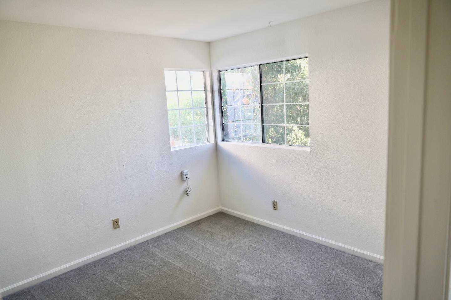 5012 Rodeo Circle Antioch, CA 94531 - Photo 28 of 36 an empty room with a window