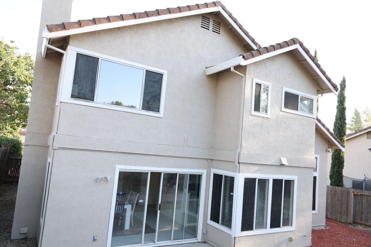 5012 Rodeo Circle Antioch, CA 94531 - Photo 34 of 36 a view of front a house