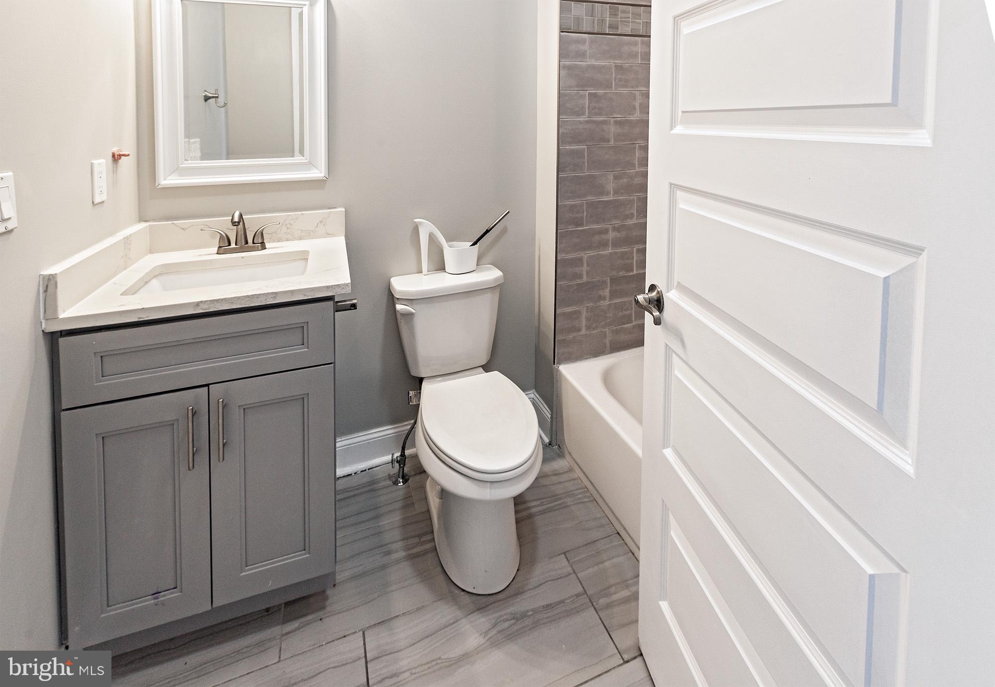 2132 McClellan Street Philadelphia, PA 19145 - Photo 11 of 18