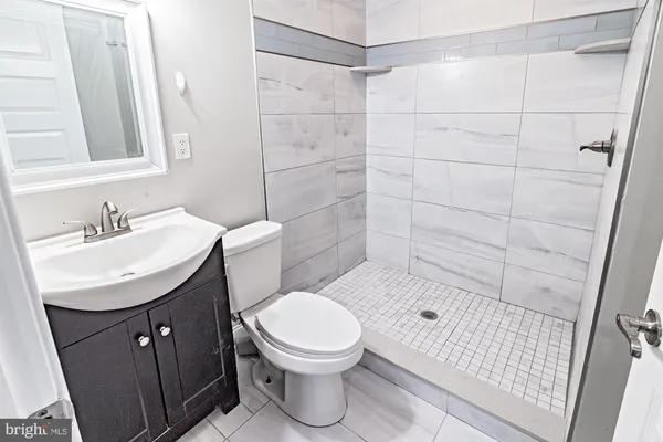 $2,100 | 2132 McClellan Street, Philadelphia, PA 19145