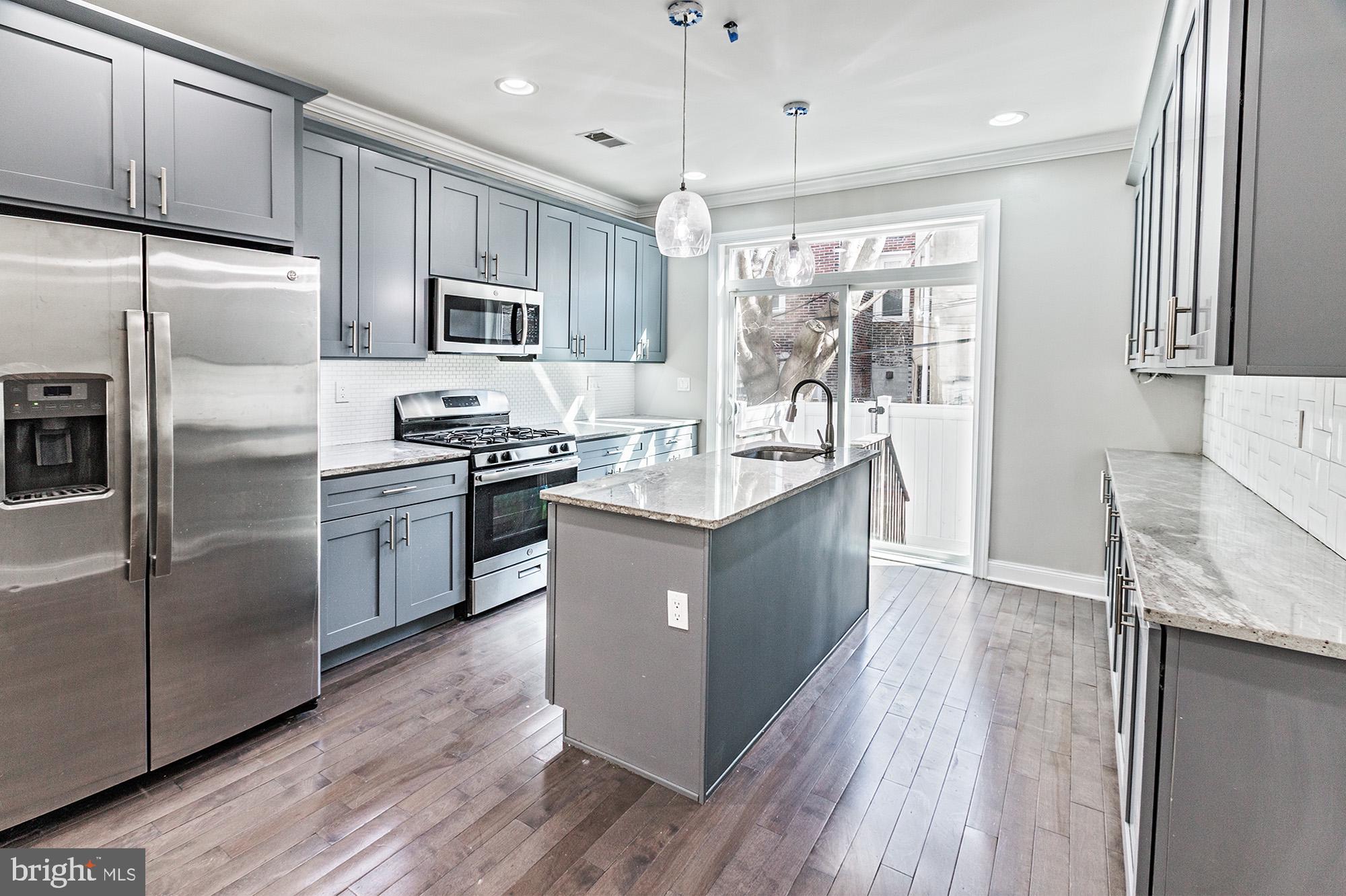 2132 McClellan Street Philadelphia, PA 19145 - Photo 4 of 18