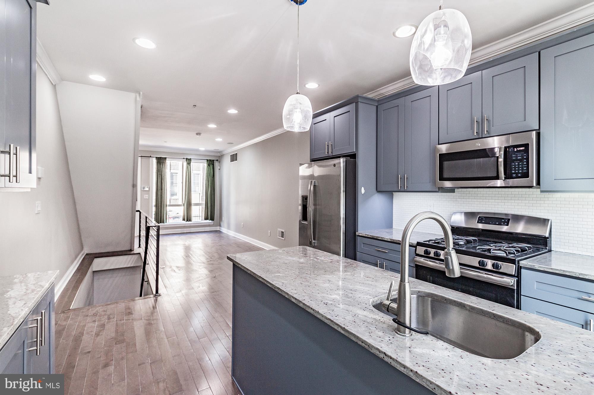 2132 McClellan Street Philadelphia, PA 19145 - Photo 5 of 18