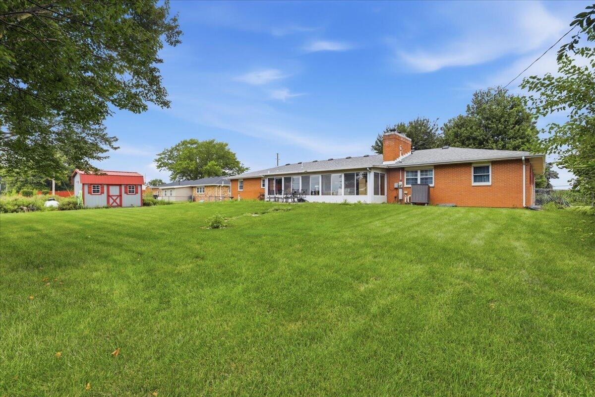 3961 Mumper Road Springfield, OH 45502 - Photo 60 of 70 61-Rear Right