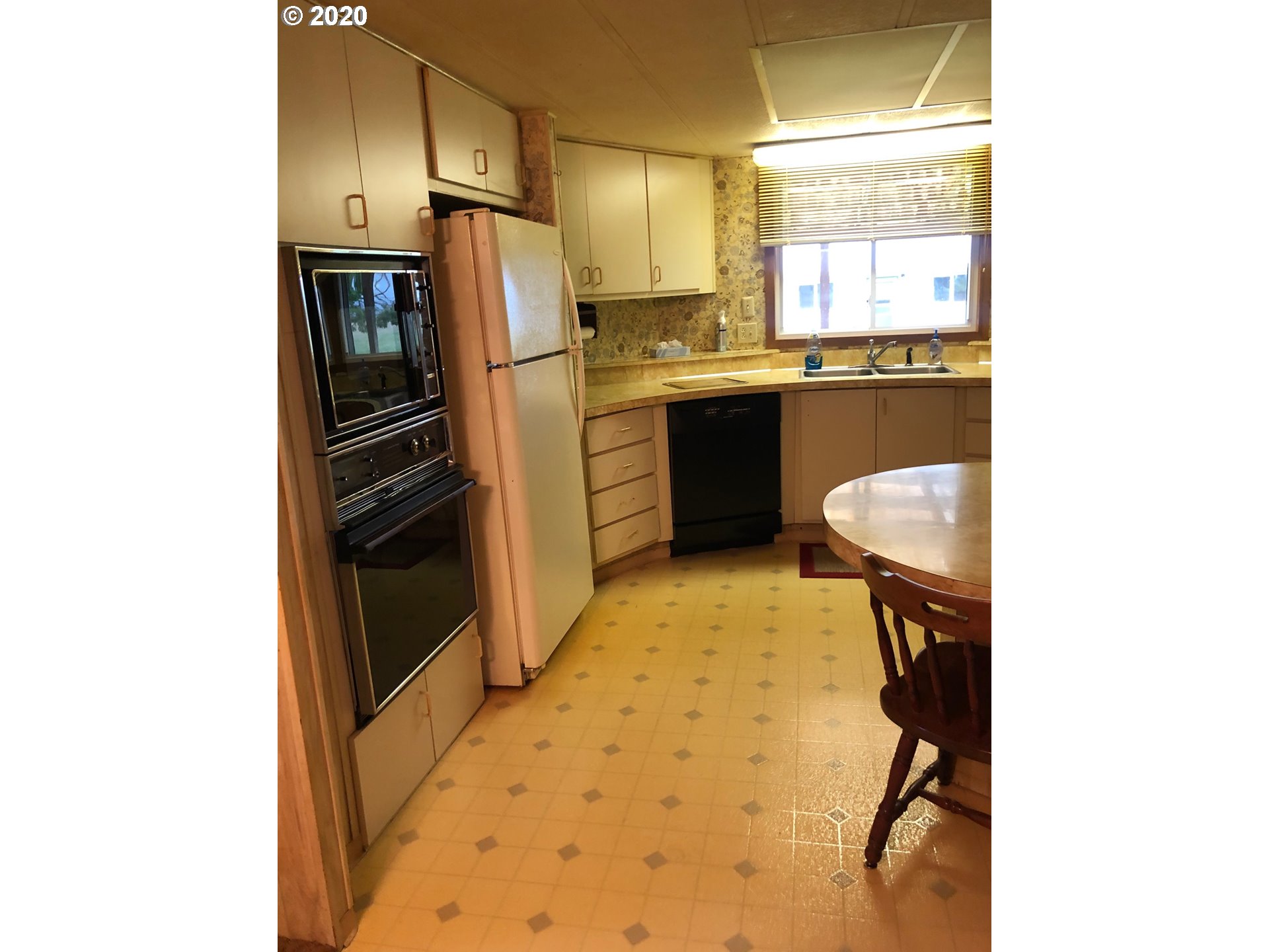 1145 Tone Road Tillamook, OR 97141 - Photo 11 of 16