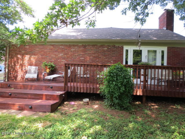 7906 Circle Crest Road Louisville, KY 40241 - Photo 17 of 38 Back of House with Deck