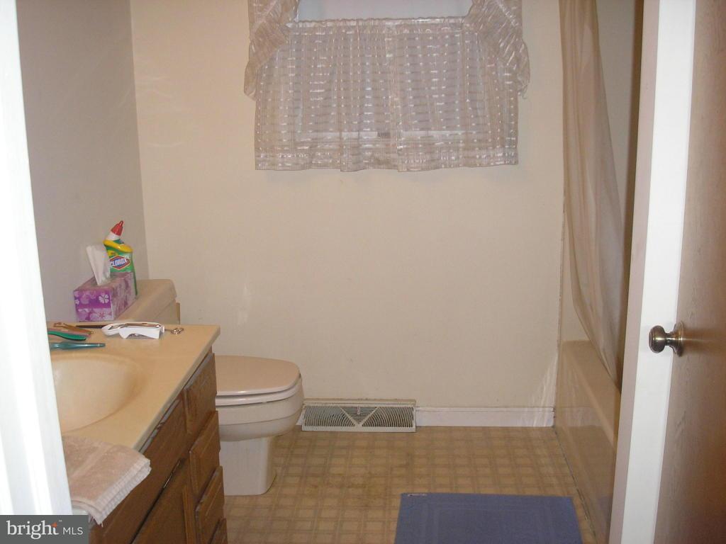 1611 North Reading Road Stevens, PA 17578 - Photo 18 of 20 Gallery Image 18