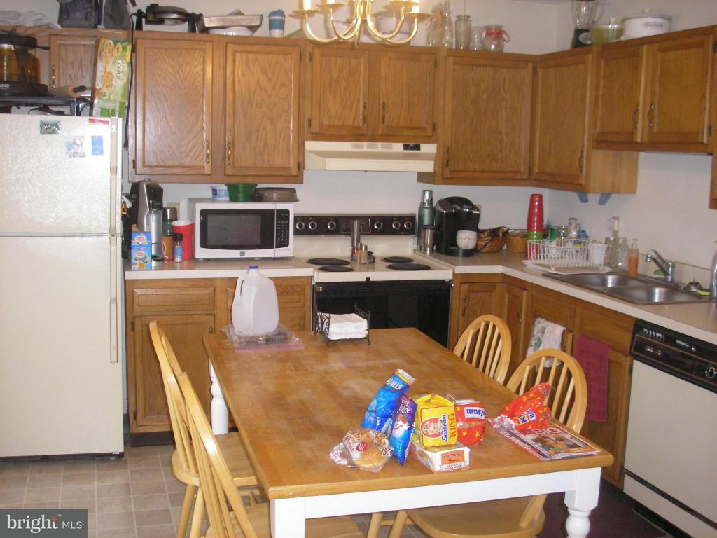 1611 North Reading Road Stevens, PA 17578 - Photo 6 of 20 Gallery Image 6