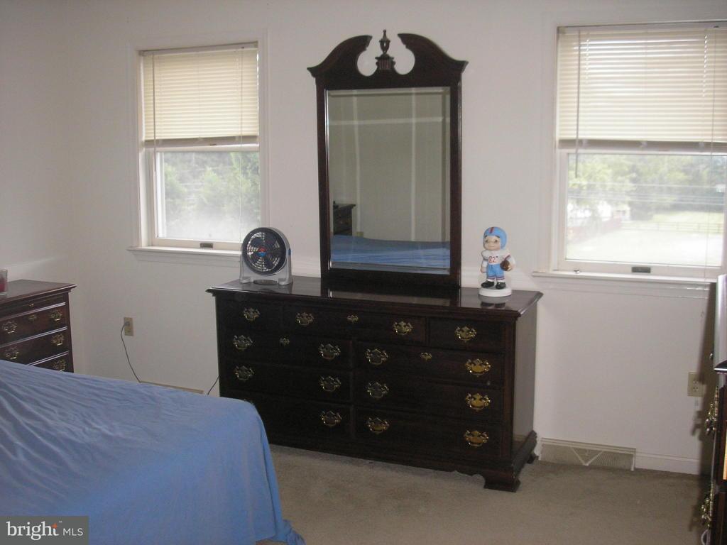 1611 North Reading Road Stevens, PA 17578 - Photo 7 of 20 Gallery Image 7