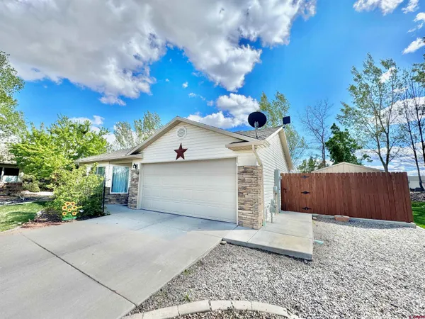 $397,000 | 1648 Animas Street, Montrose, CO 81401