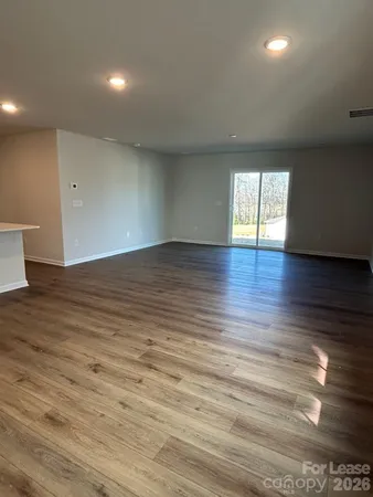 $2,295 | 5330 Small Street, Catawba, NC 28609
