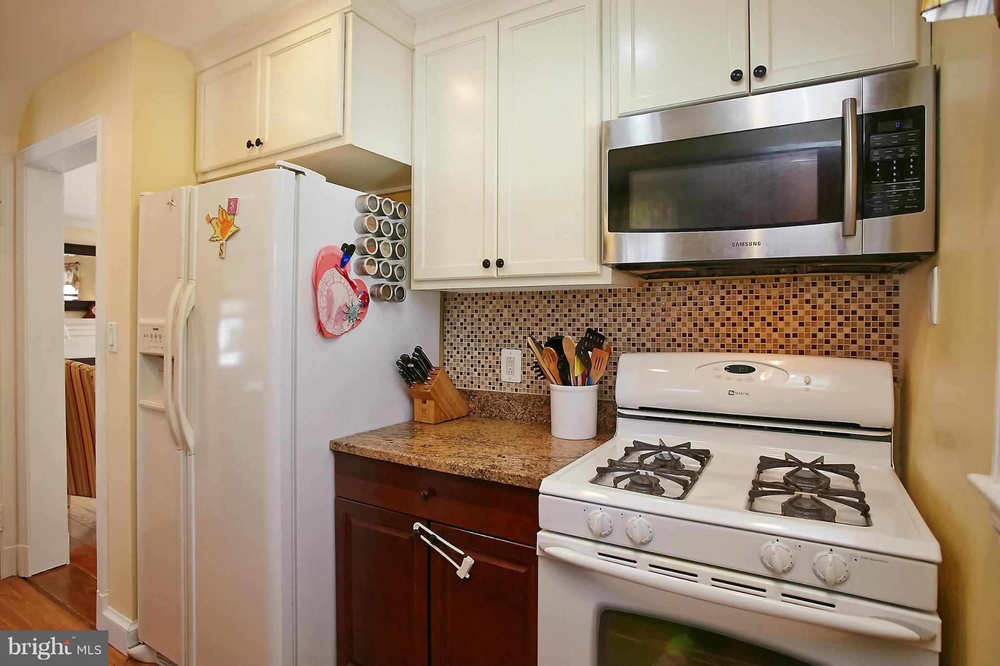 9912 Cherry Tree Lane Silver Spring, MD 20901 - Photo 12 of 30 Kitchen