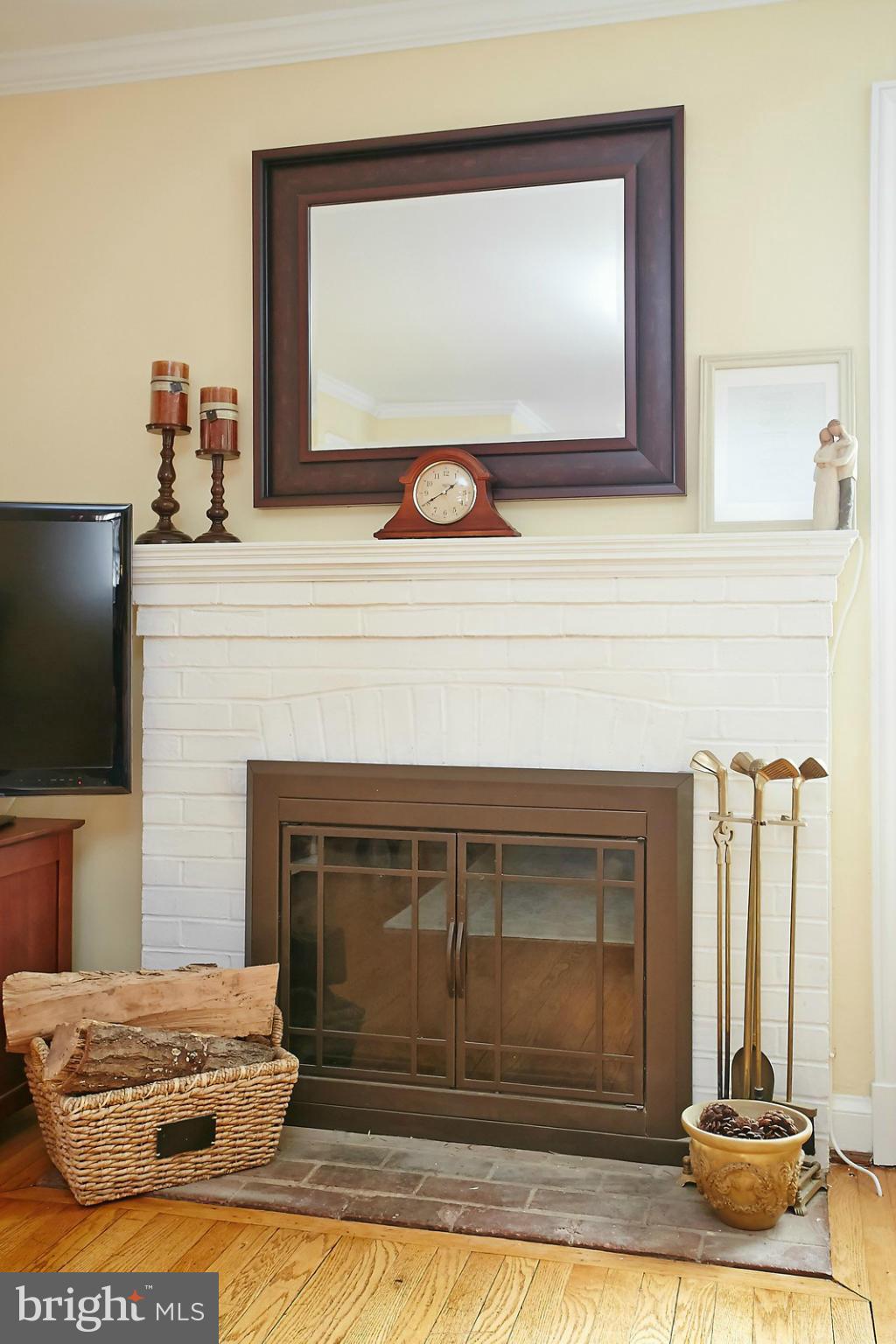 9912 Cherry Tree Lane Silver Spring, MD 20901 - Photo 8 of 30 Interior (General)