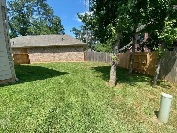 $2,250 | 13443 Greenbrier Drive, Montgomery, TX 77356