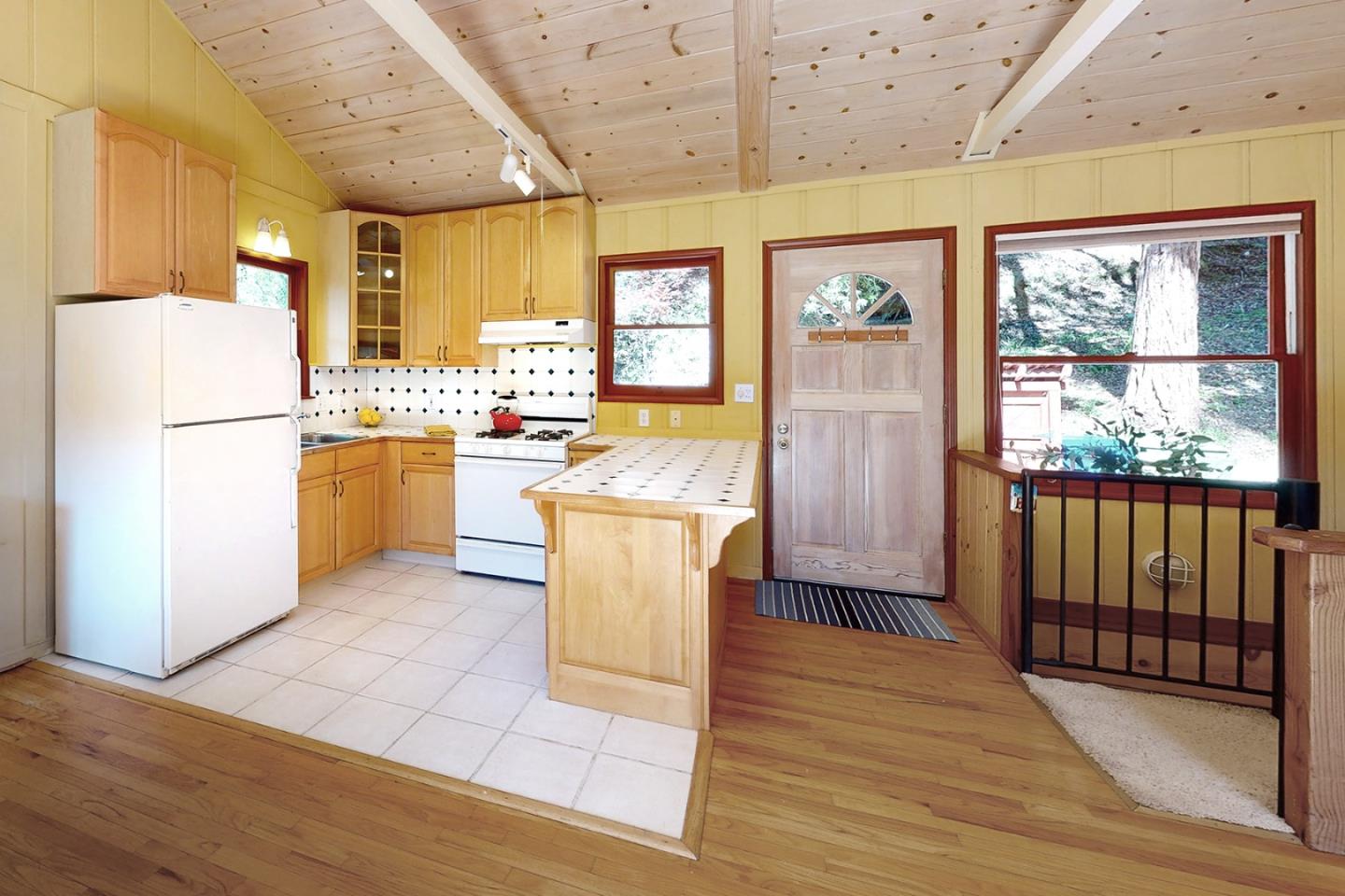 11841 Van Allen Road Felton, CA 95018 - Photo 10 of 36 Gallery Image 10