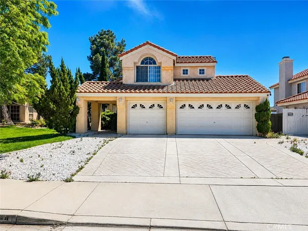 $519,900 | 6044 Catalina Lane, Palmdale, CA 93552