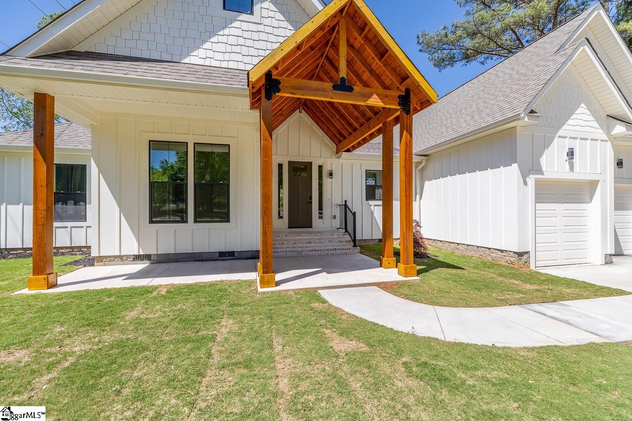 140 McCall Road Simpsonville, SC 29680 - Photo 4 of 34 Gallery Image 4