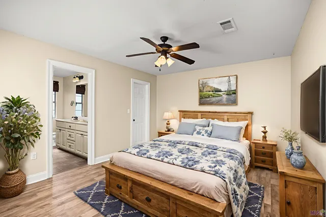 $235,000 | 11319 Peggy Street, St. Amant, LA 70774