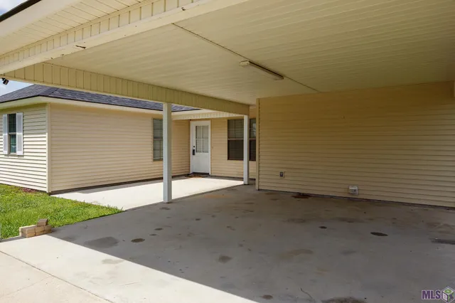 $235,000 | 11319 Peggy Street, St. Amant, LA 70774