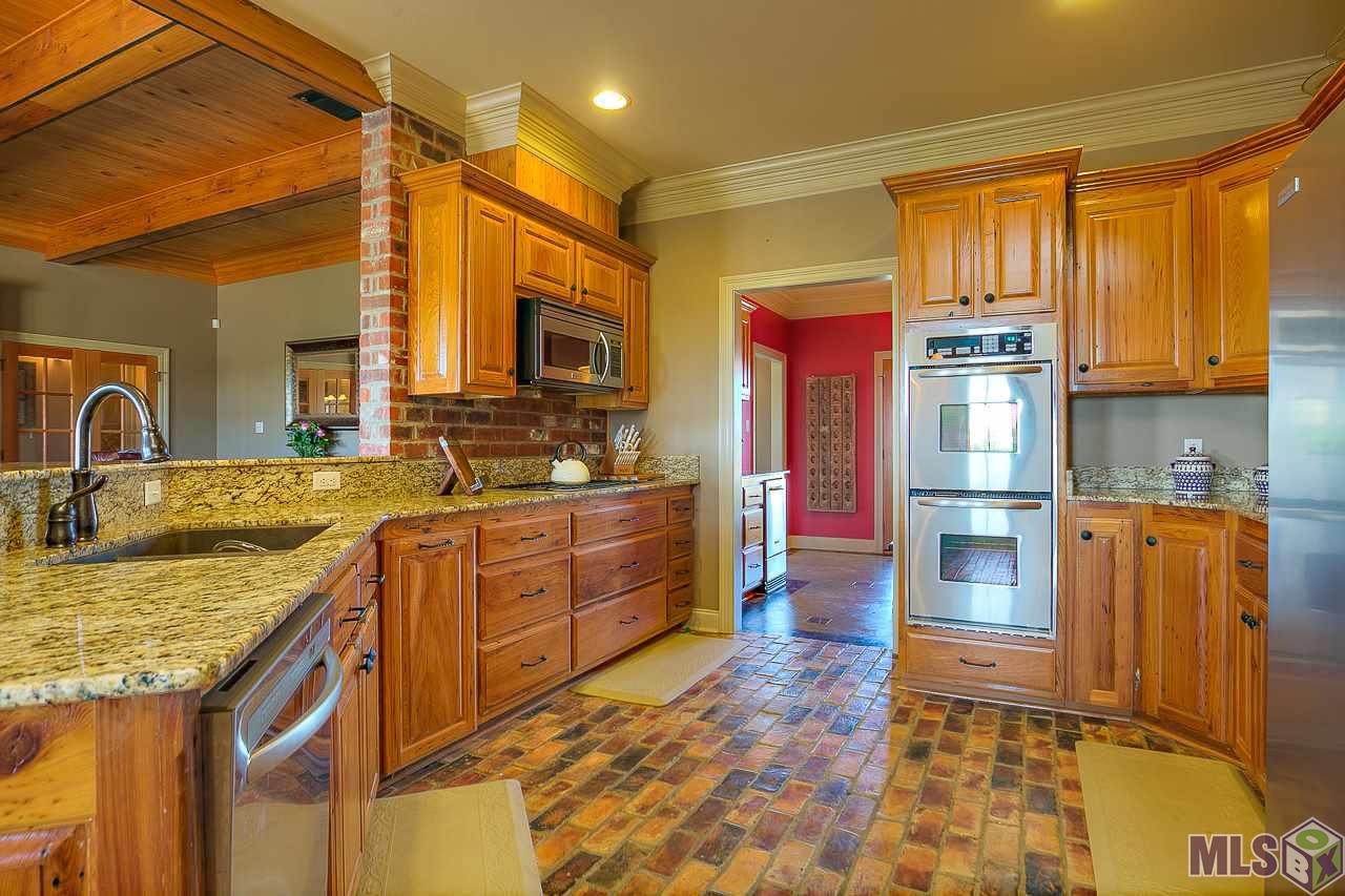 11923 Flynn Road Port Allen, LA 70767 - Photo 17 of 40 Gallery Image 17