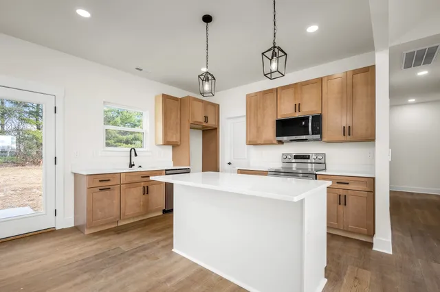 $365,000 | 4151 Asbury Road, Manchester, TN 37355