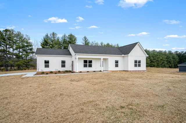 $365,000 | 4151 Asbury Road, Manchester, TN 37355