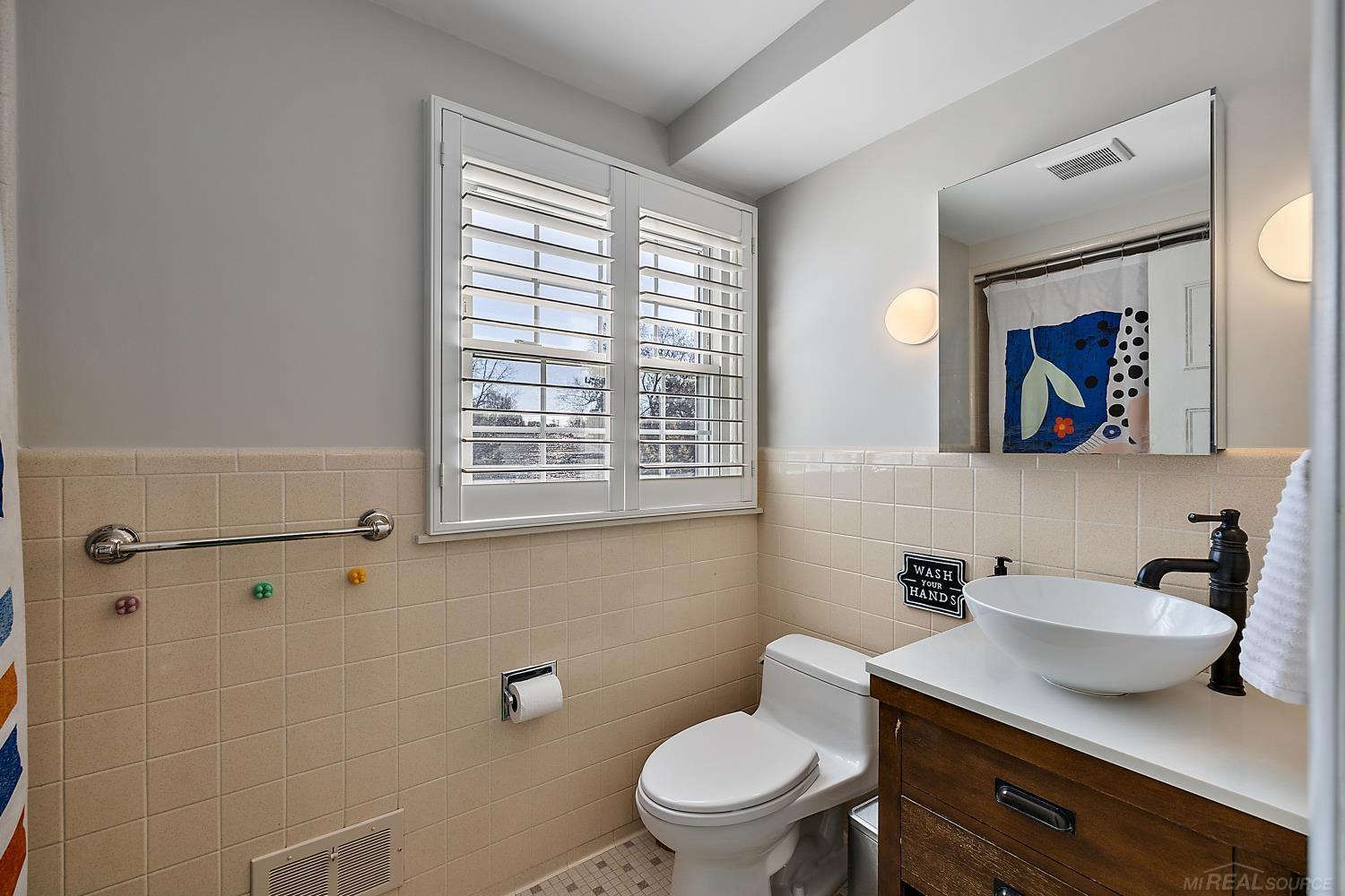 919 Ballantyne Road Grosse Pointe Shores, MI 48236 - Photo 36 of 56