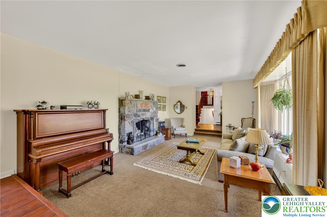 976 Ridge Road Bangor, PA 18013 - Photo 15 of 77