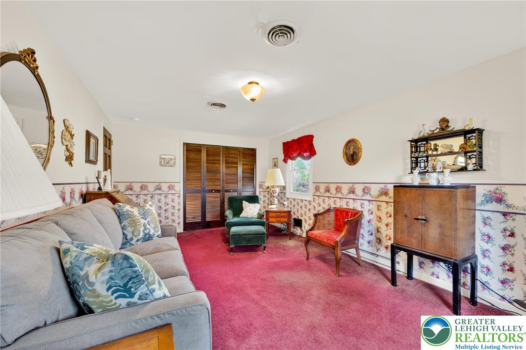 976 Ridge Road Bangor, PA 18013 - Photo 44 of 77