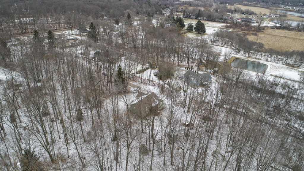 1041 Dykstra Road Muskegon, MI 49445 - Photo 12 of 46 DJI_0604