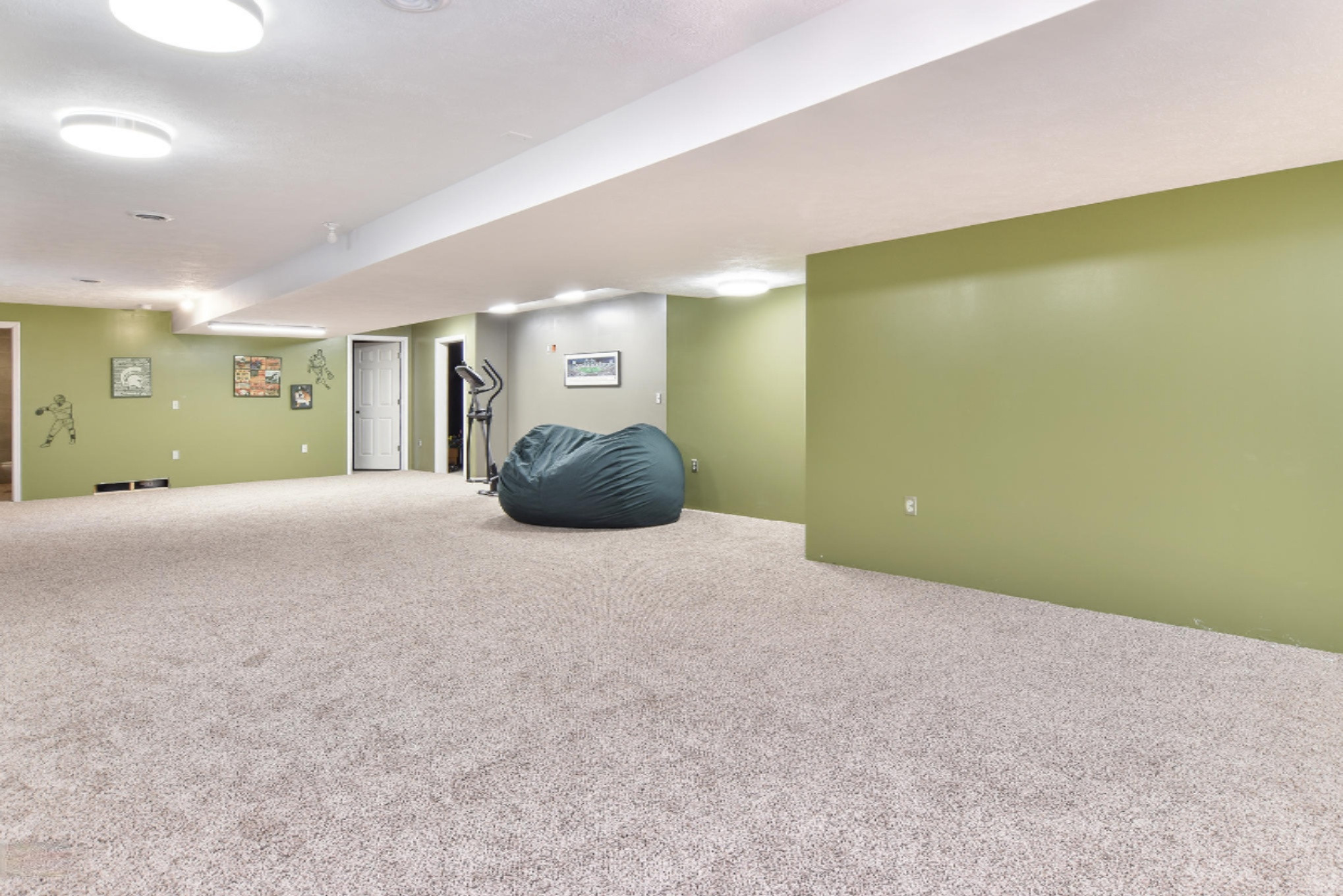 1041 Dykstra Road Muskegon, MI 49445 - Photo 39 of 46 DSC_0909