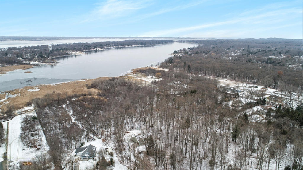 1041 Dykstra Road Muskegon, MI 49445 - Photo 8 of 46 DJI_0558