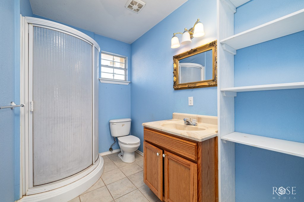 1906 Santa Rosa Street Ozona, TX 76943 - Photo 15 of 27 Photo 15