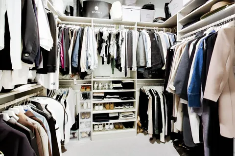 $1,399,000 | 360 West Erie Street, Unit 5D, Chicago, IL 60654