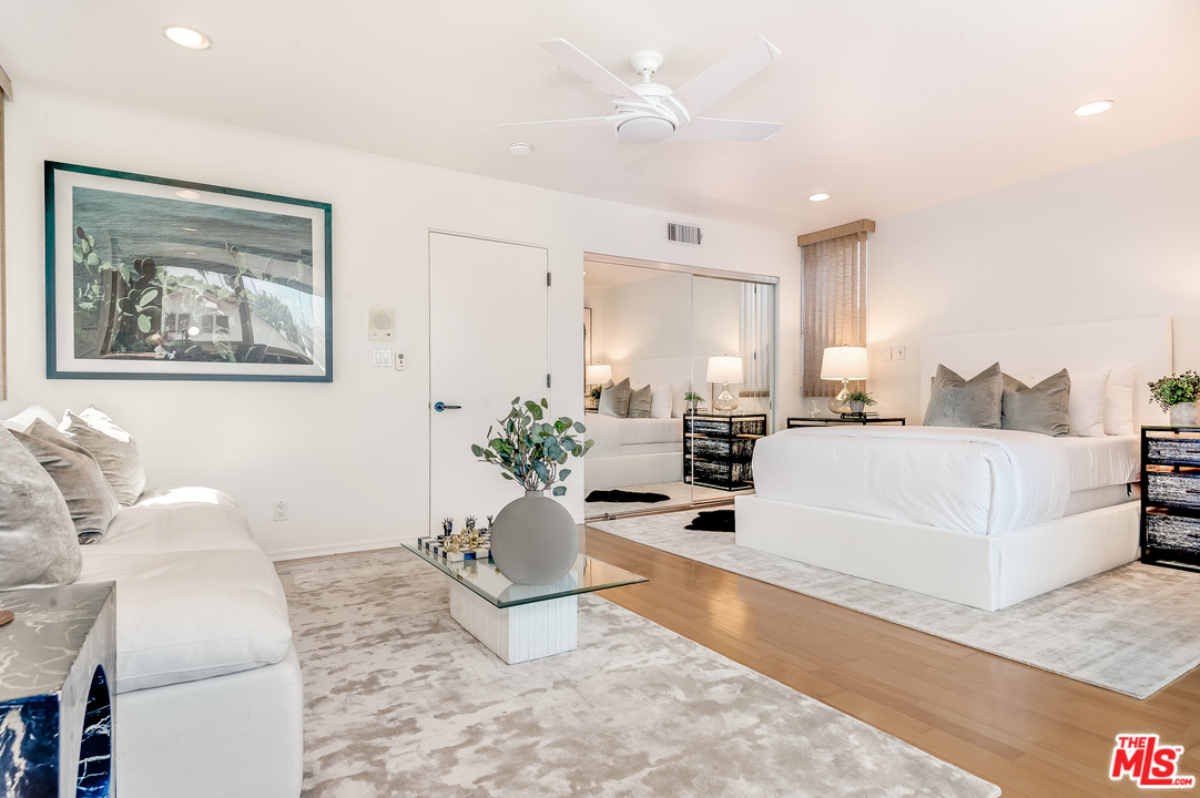 2331 Eastern Canal Venice, CA 90291 - Photo 15 of 32