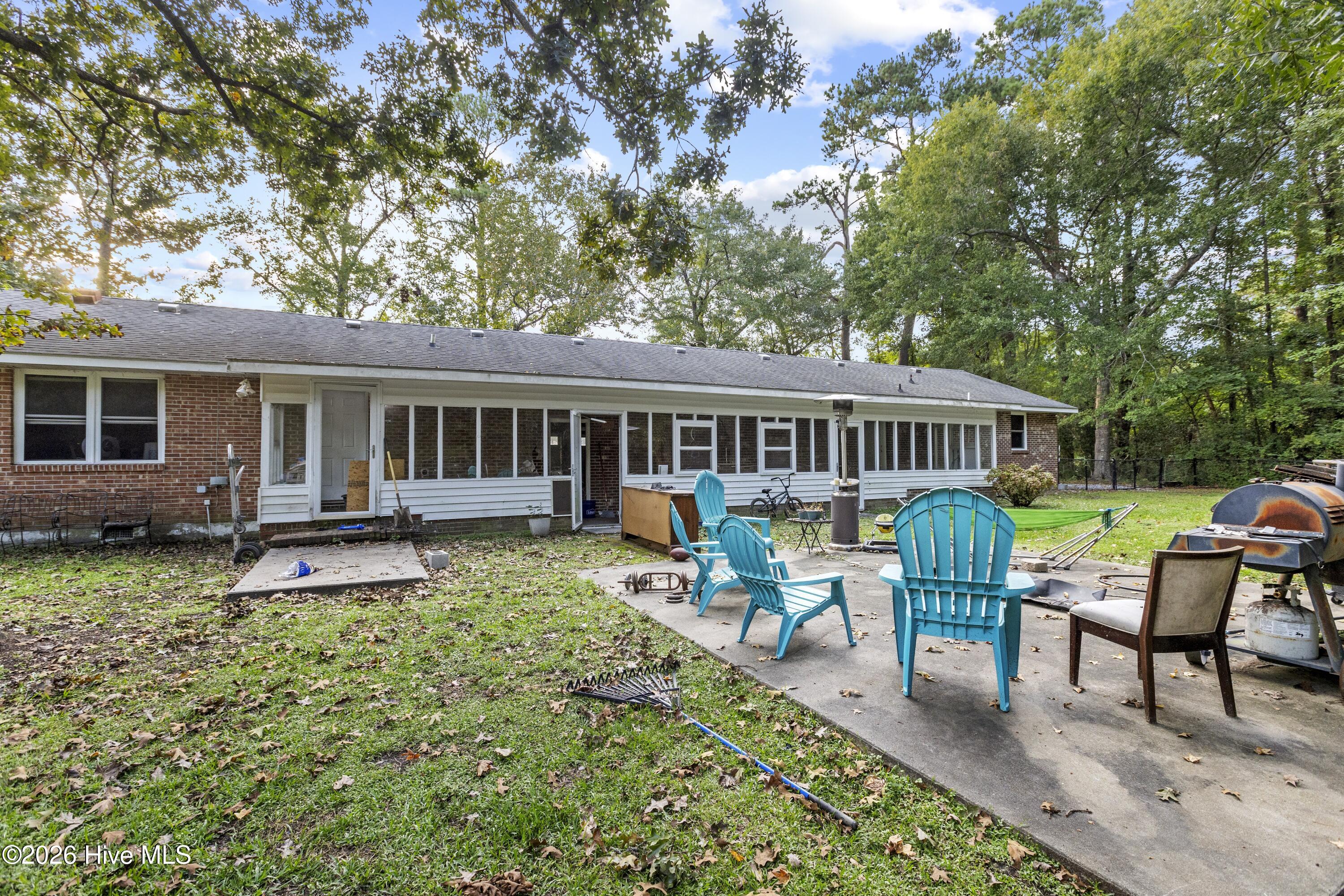 126 Parkertown Road Hubert, NC 28539 - Photo 8 of 27