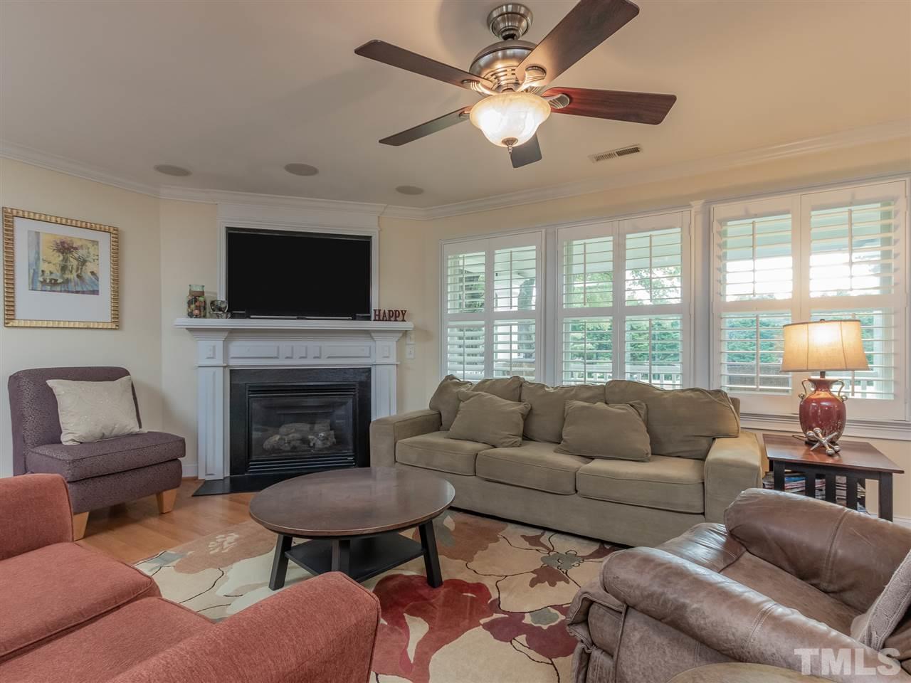 905 Reedy Creek Road Cary, NC 27513 - Photo 5 of 30 Gallery Image 5