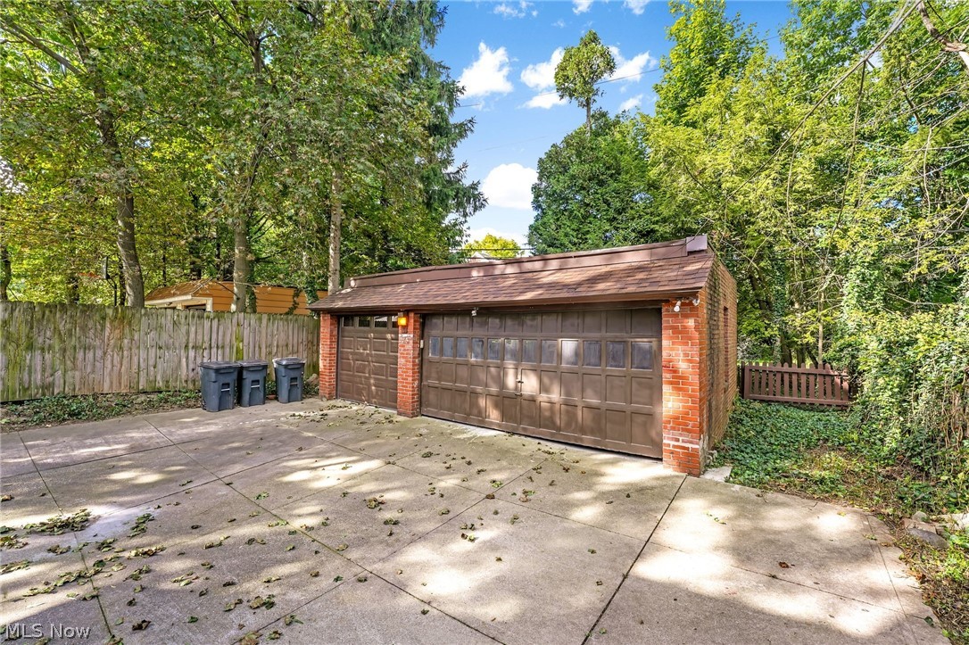 3670 Winchell Road Shaker Heights, OH 44122 - Photo 4 of 38 Gallery Image 4