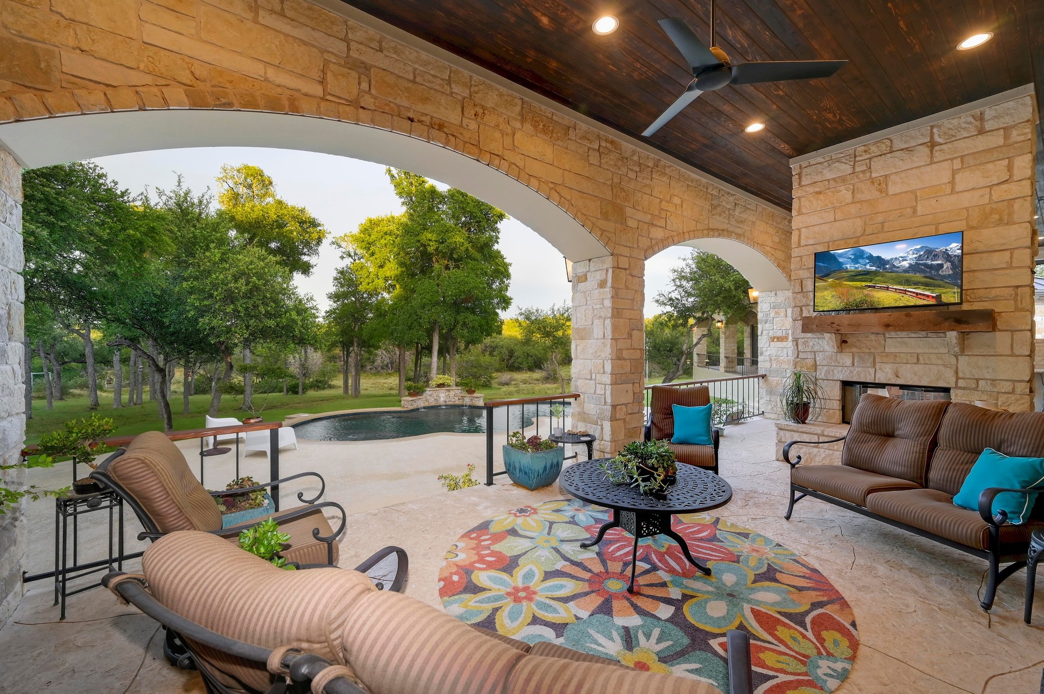 401 Trail Ridge Road Wimberley, TX 78676 - Photo 19 of 34 View of patio / terrace with outdoor lounge area and ceiling fan