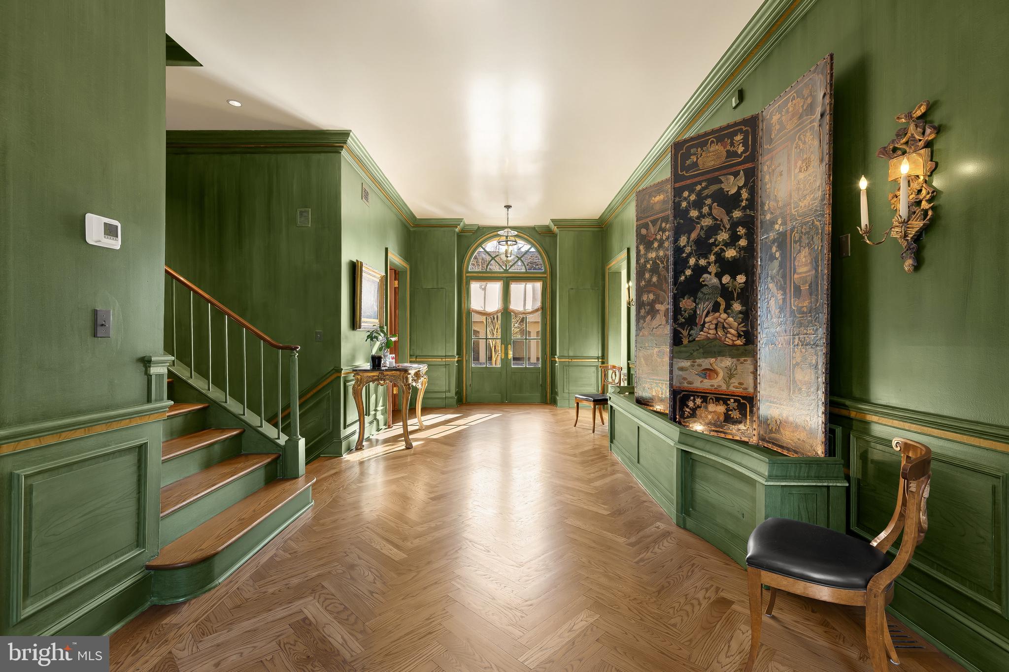 2740 Chain Bridge Road Northwest Washington, DC 20016 - Photo 5 of 44 Dramatic Grand Gallery