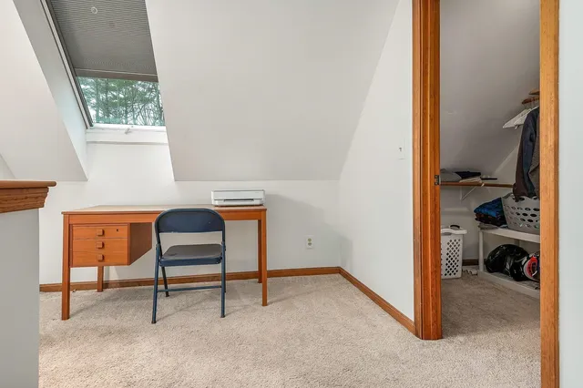 $295,000 | 107 Glengarry Drive, Unit 107, Stratham, NH 03885