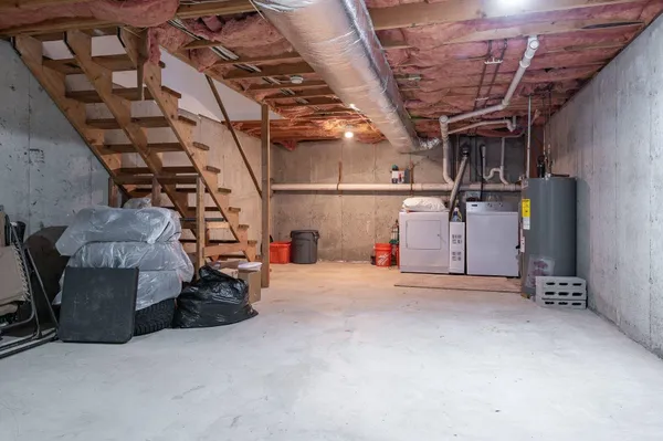 $295,000 | 107 Glengarry Drive, Unit 107, Stratham, NH 03885