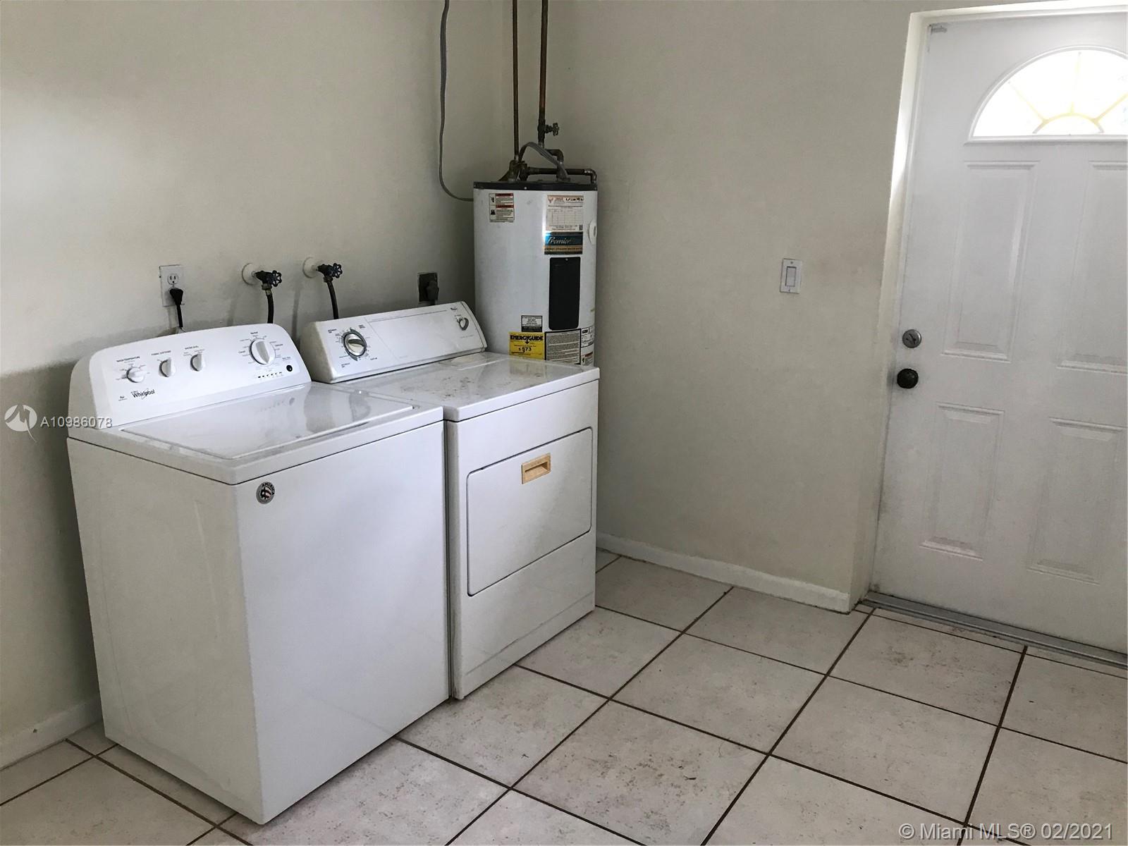 2980 Northeast 19th Terrace, Unit B Lighthouse Point, FL 33064 - Photo 10 of 16
