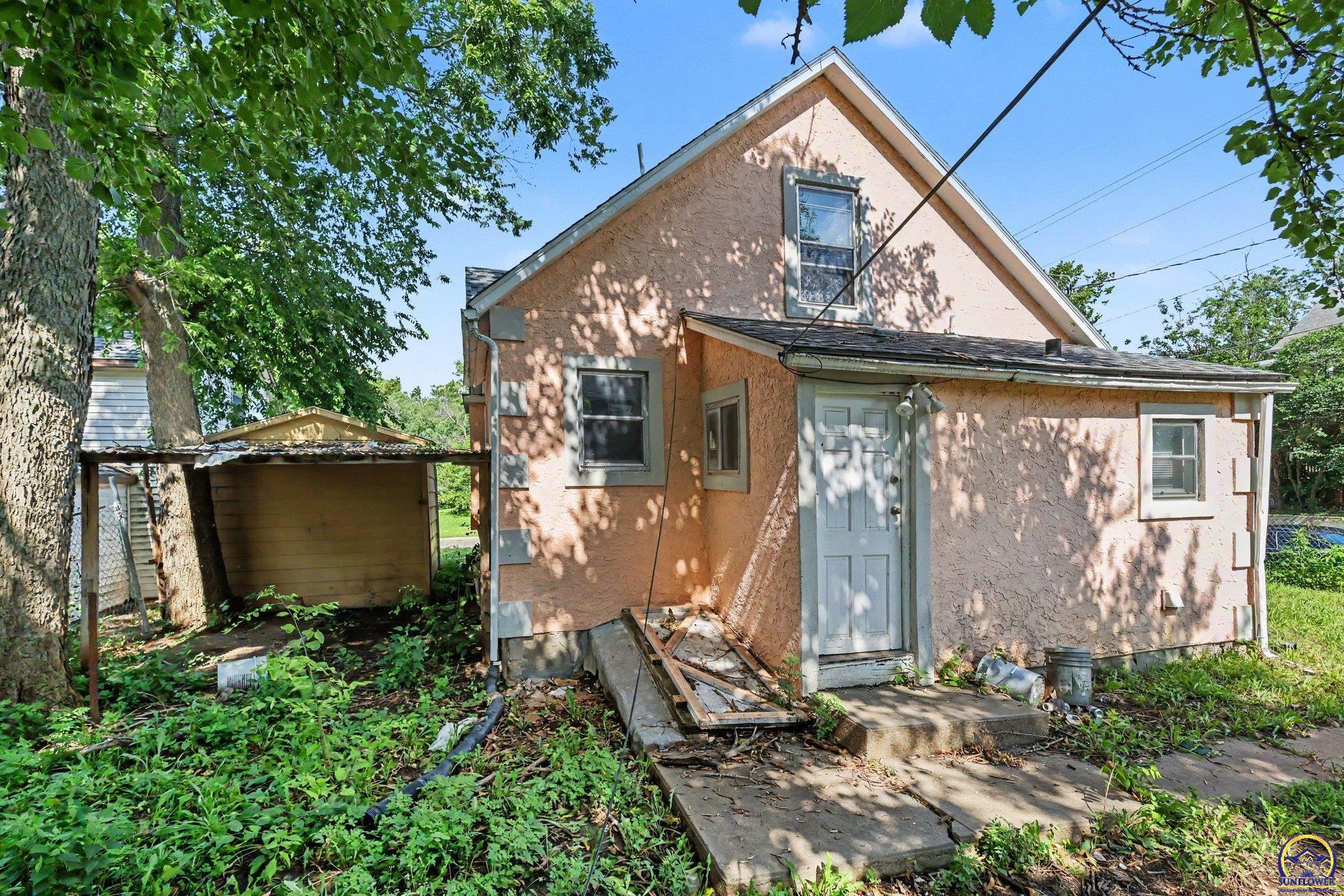 1500 Southwest Tyler Street Topeka, KS 66612 - Photo 6 of 21